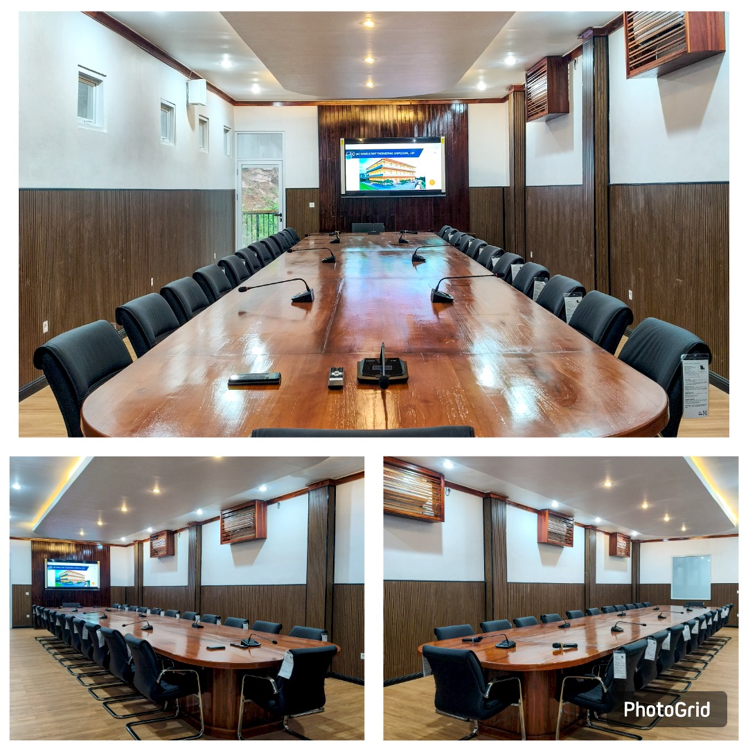 Instituto Superior Cristal (ISC) Magister Building - Meeting Room